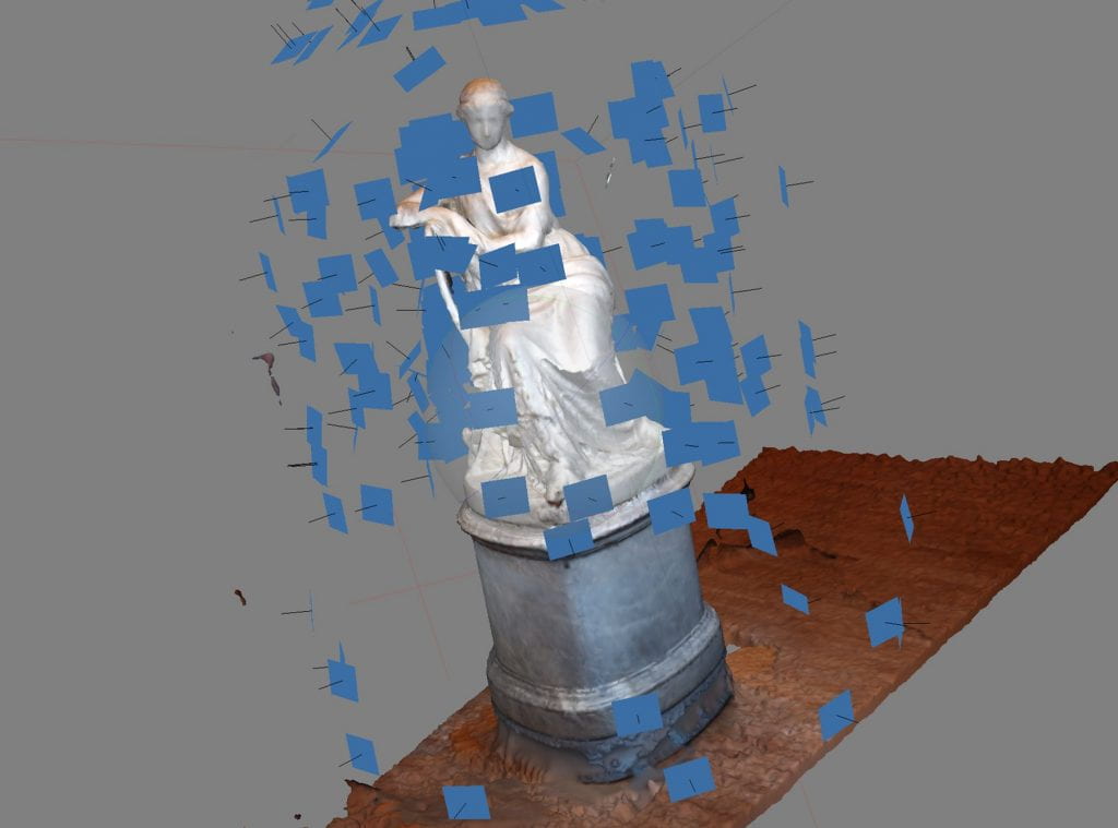 Creation of statue mesh using Agisoft Metashape.